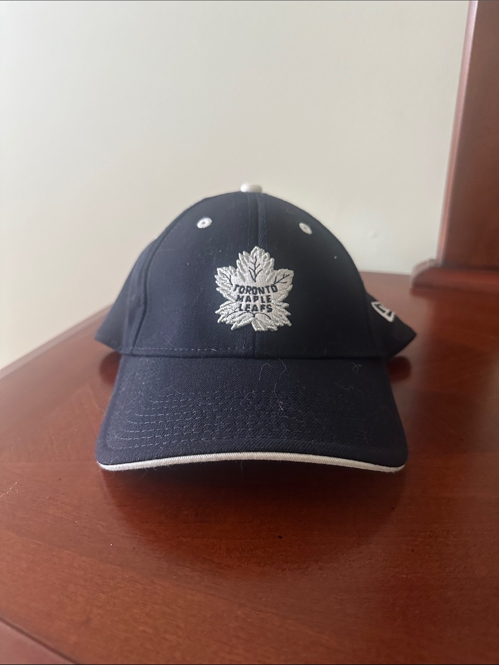 New Era Toronto Maple Leafs Navy and White Logo Cap
